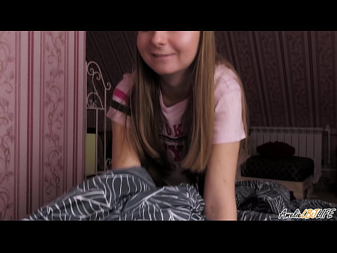 ❤️ Blondi imee hänen BFF:nsä syvälle ja saa spermaa suuhunsa Pornovideo at fi.amourpassionfever.ru ❌️